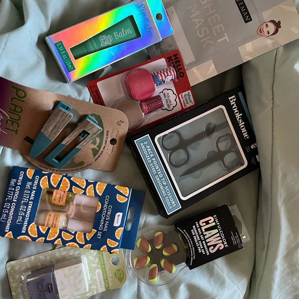 Sheet Face Mask Beauty Bundle with Lip Balm and Beauty Tools